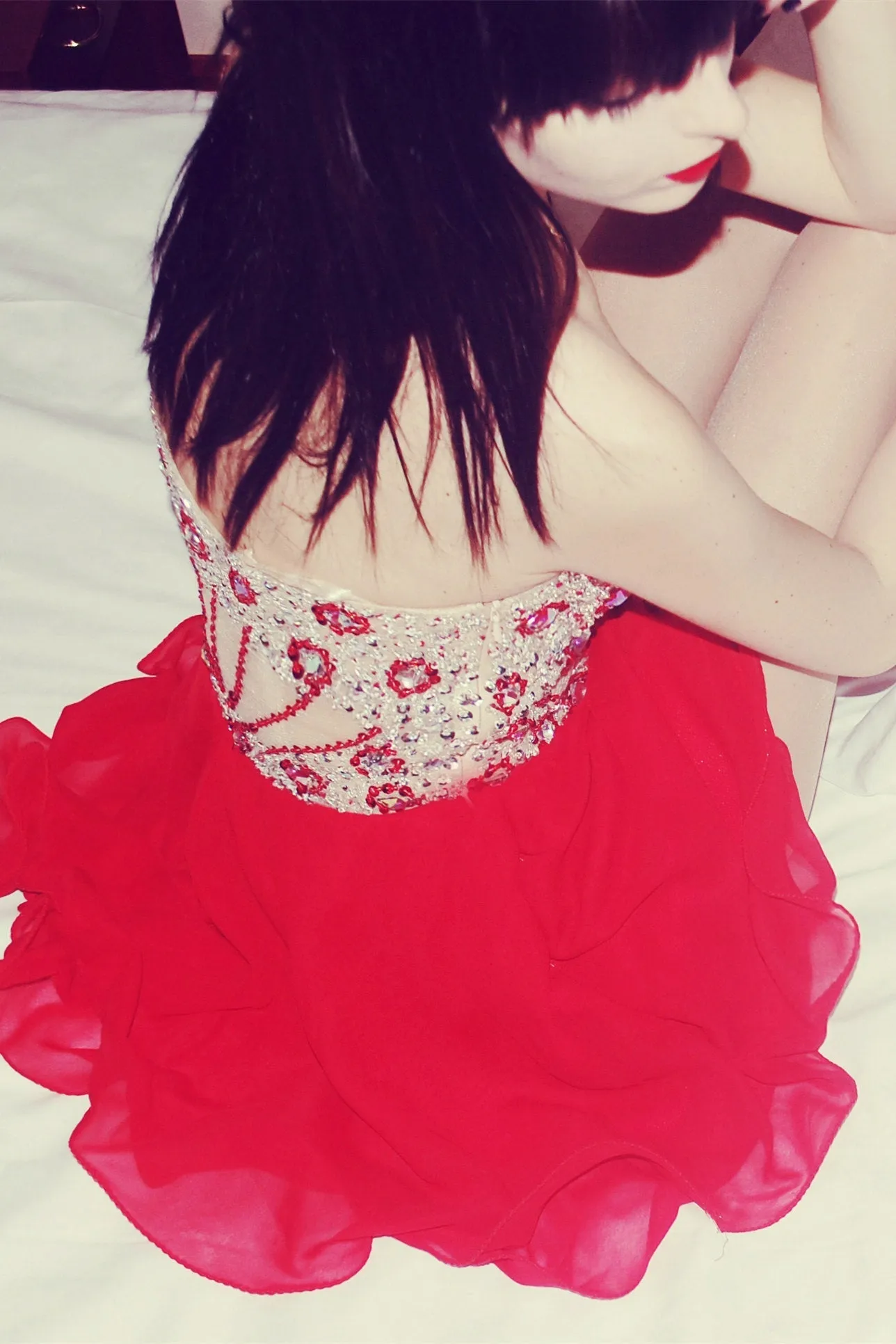 A-line Sweetheart Knee Length Chiffon Rhinestone Prom Dress