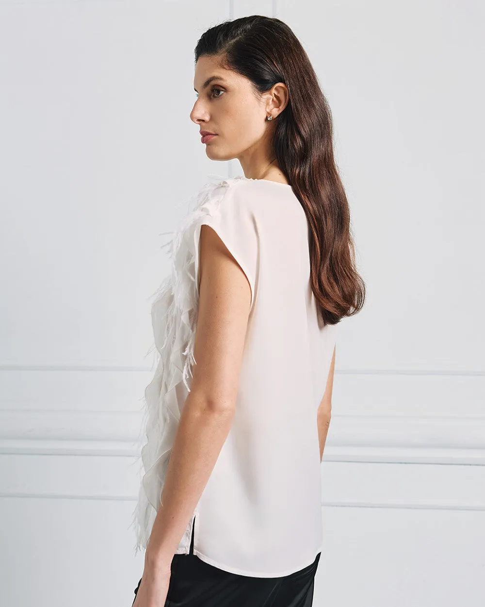 Access Fashion Sleeveless White Ruffled Feather Blouse