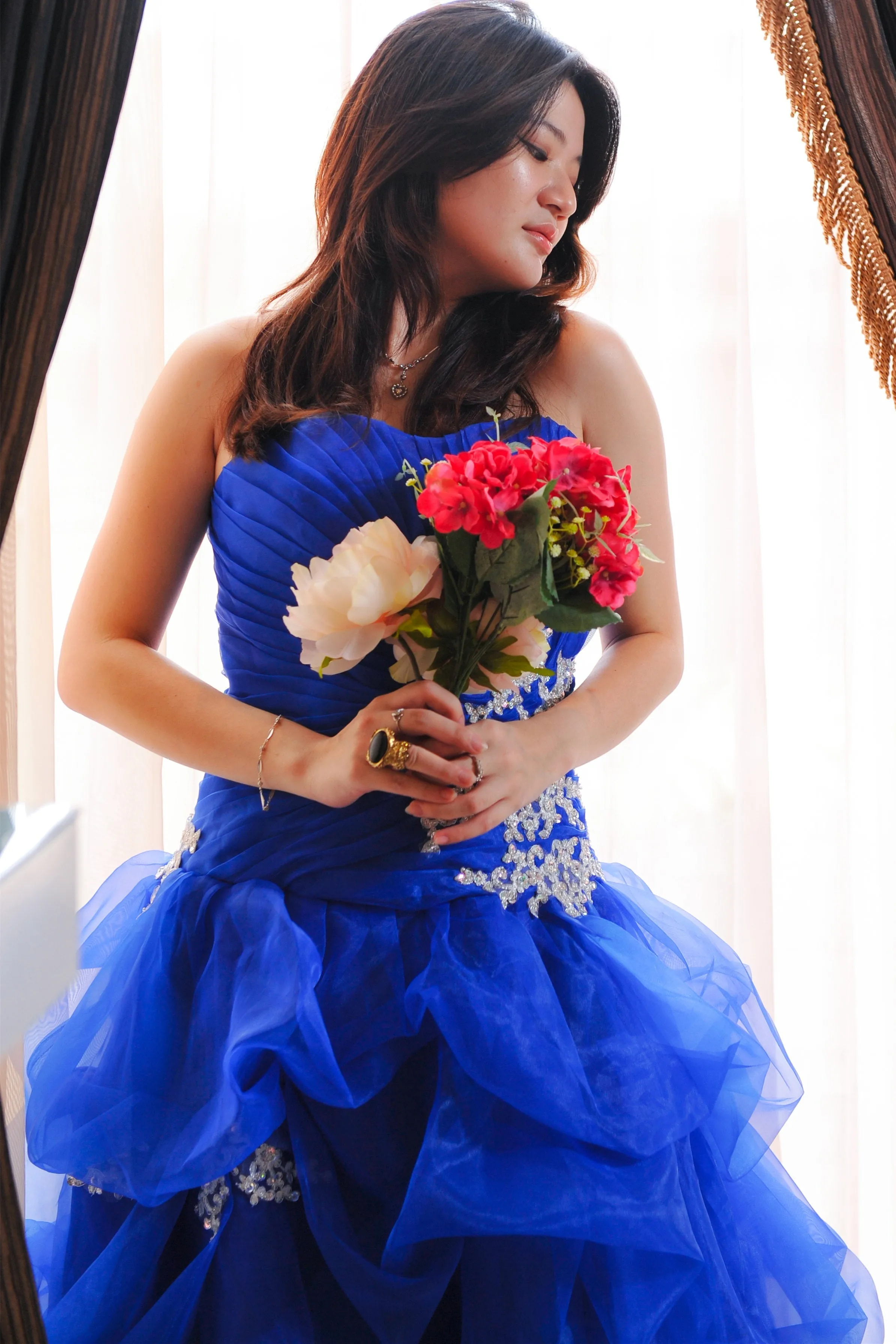 Ball Gown Sweetheart Floor Length Organza Beading Prom Dress