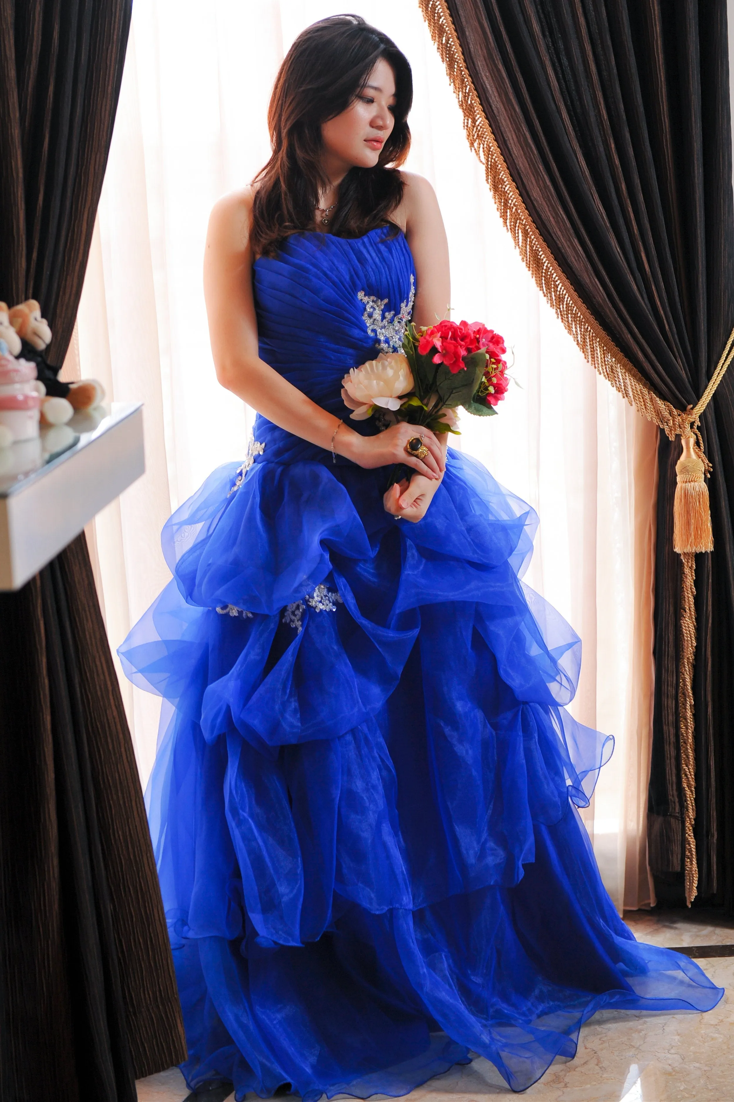 Ball Gown Sweetheart Floor Length Organza Beading Prom Dress