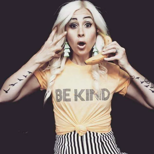 Be Kind - Boyfriend Tee