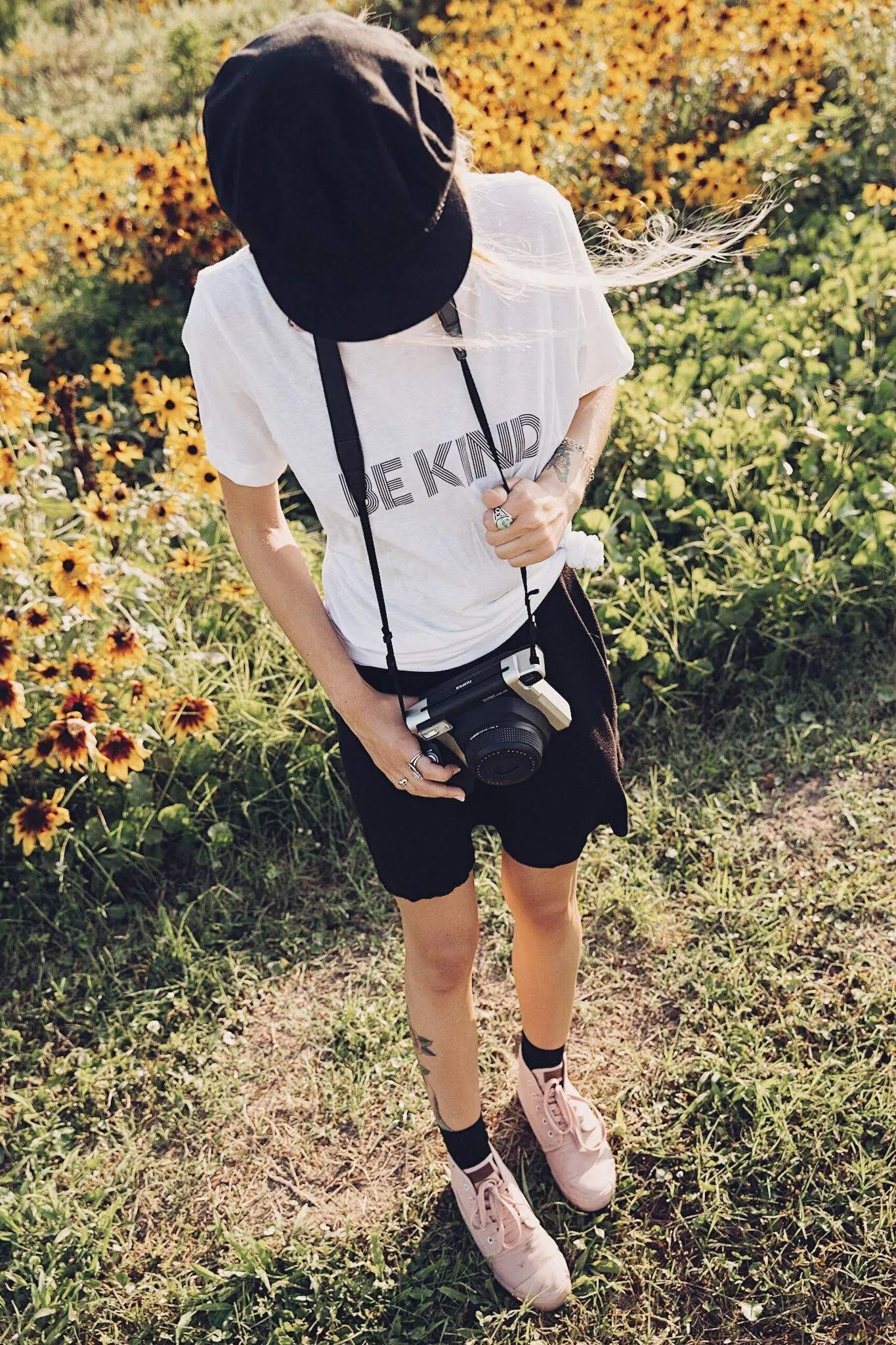 Be Kind - Boyfriend Tee