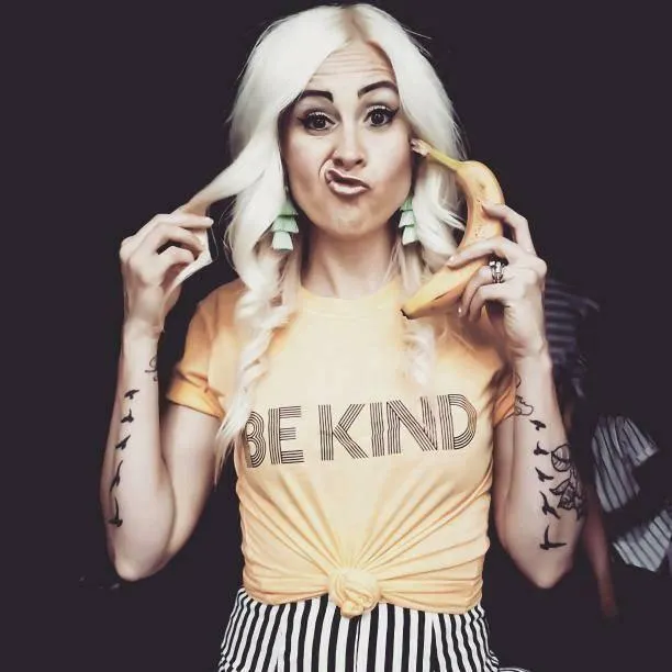 Be Kind - Boyfriend Tee