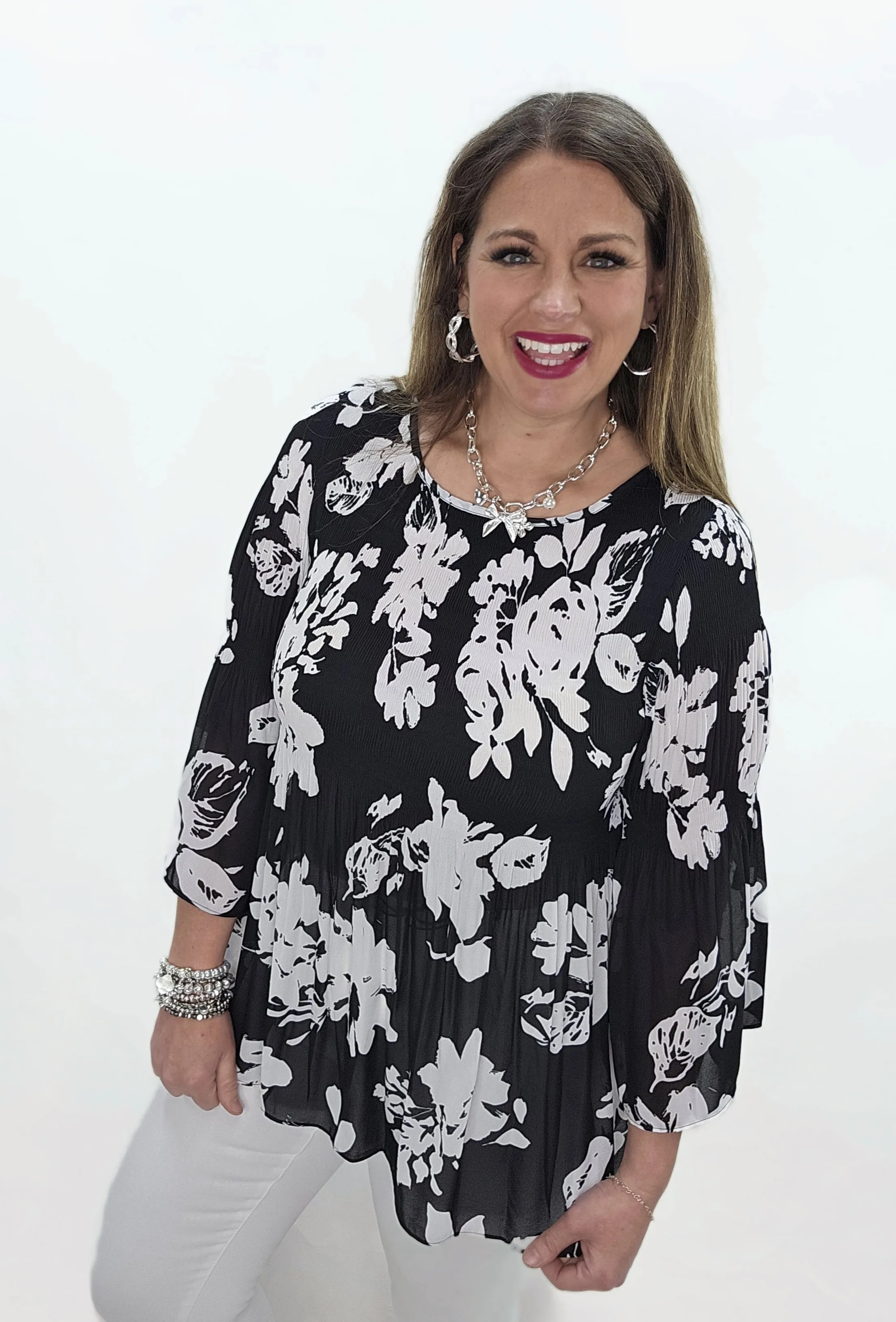 BLACK/WHITE FLORAL LOOSE SMOCK 3/4 SLEEVE TOP
