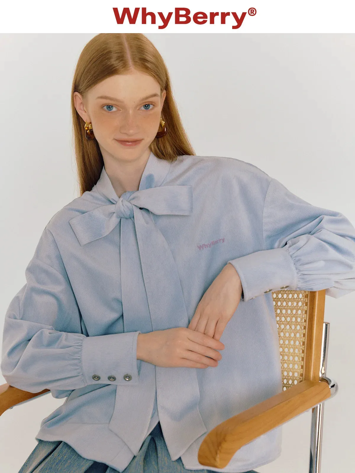 blue bow loose shirt