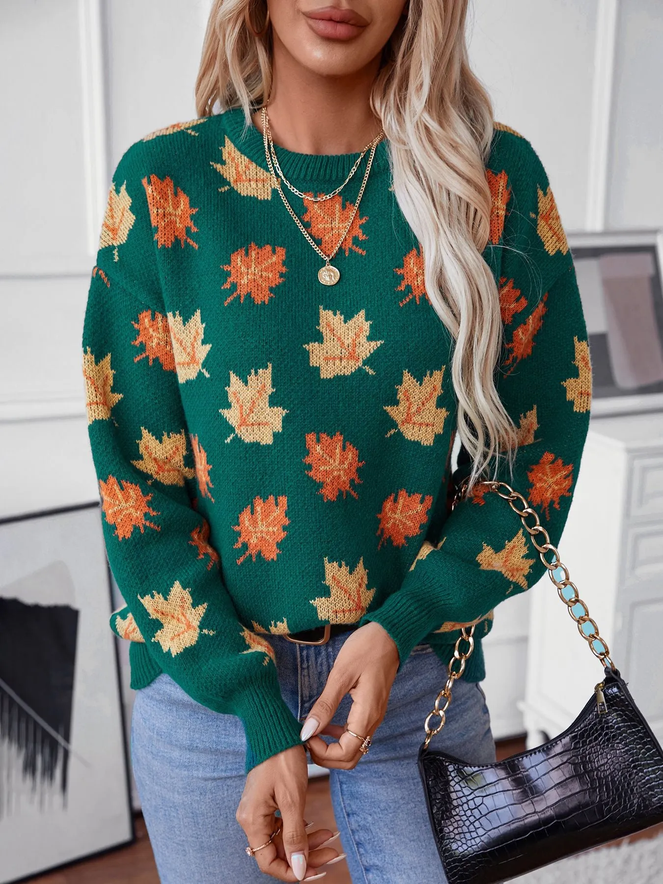 Casual Round Neck Knit Sweater for Women