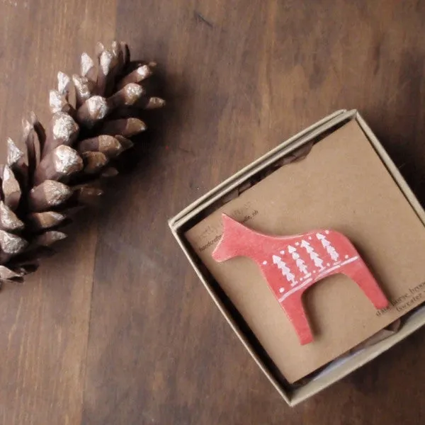 dala horse brooch / sweater weather