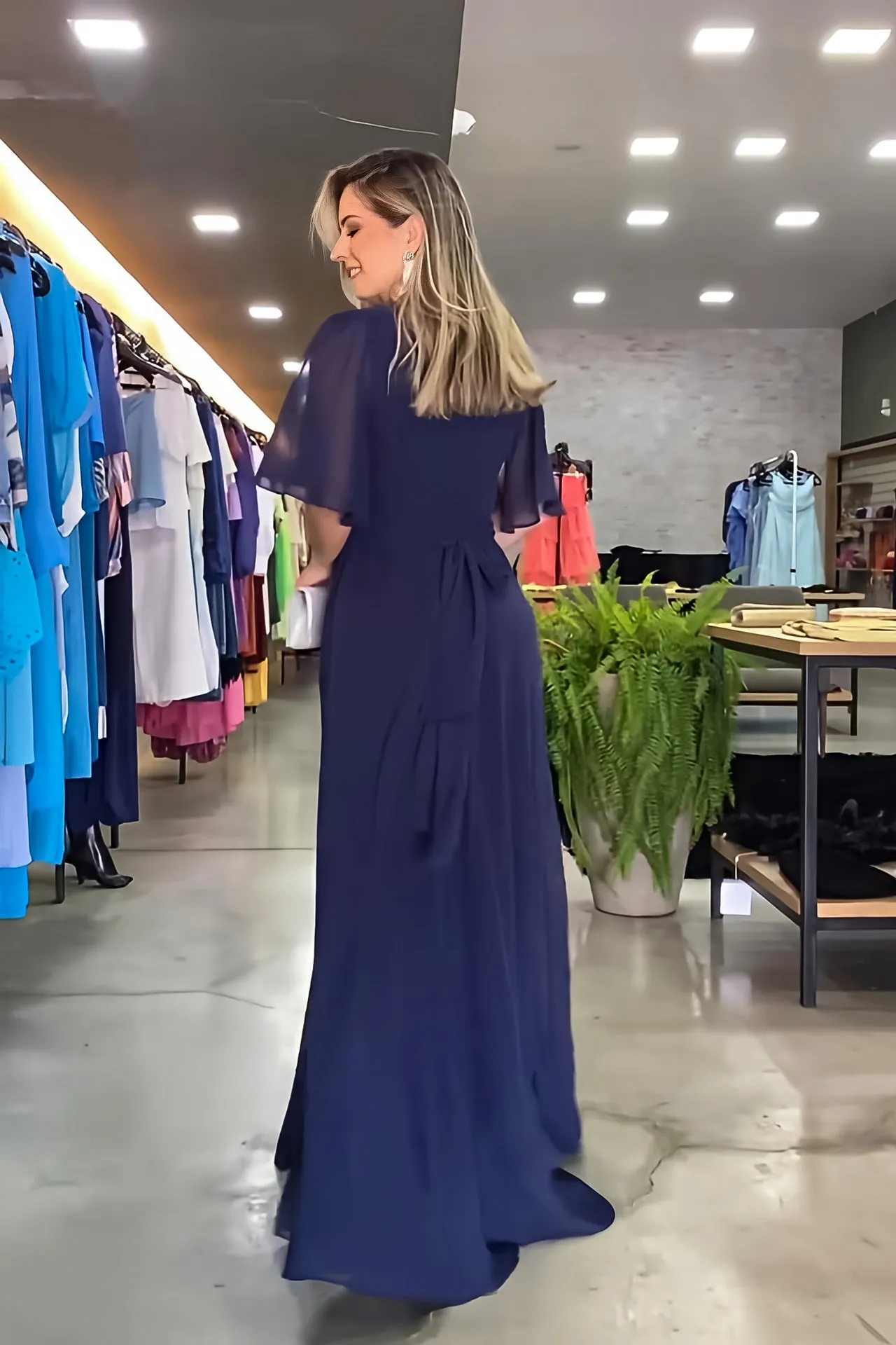 Fashion Chiffon V Neck Long Maxi Dresses