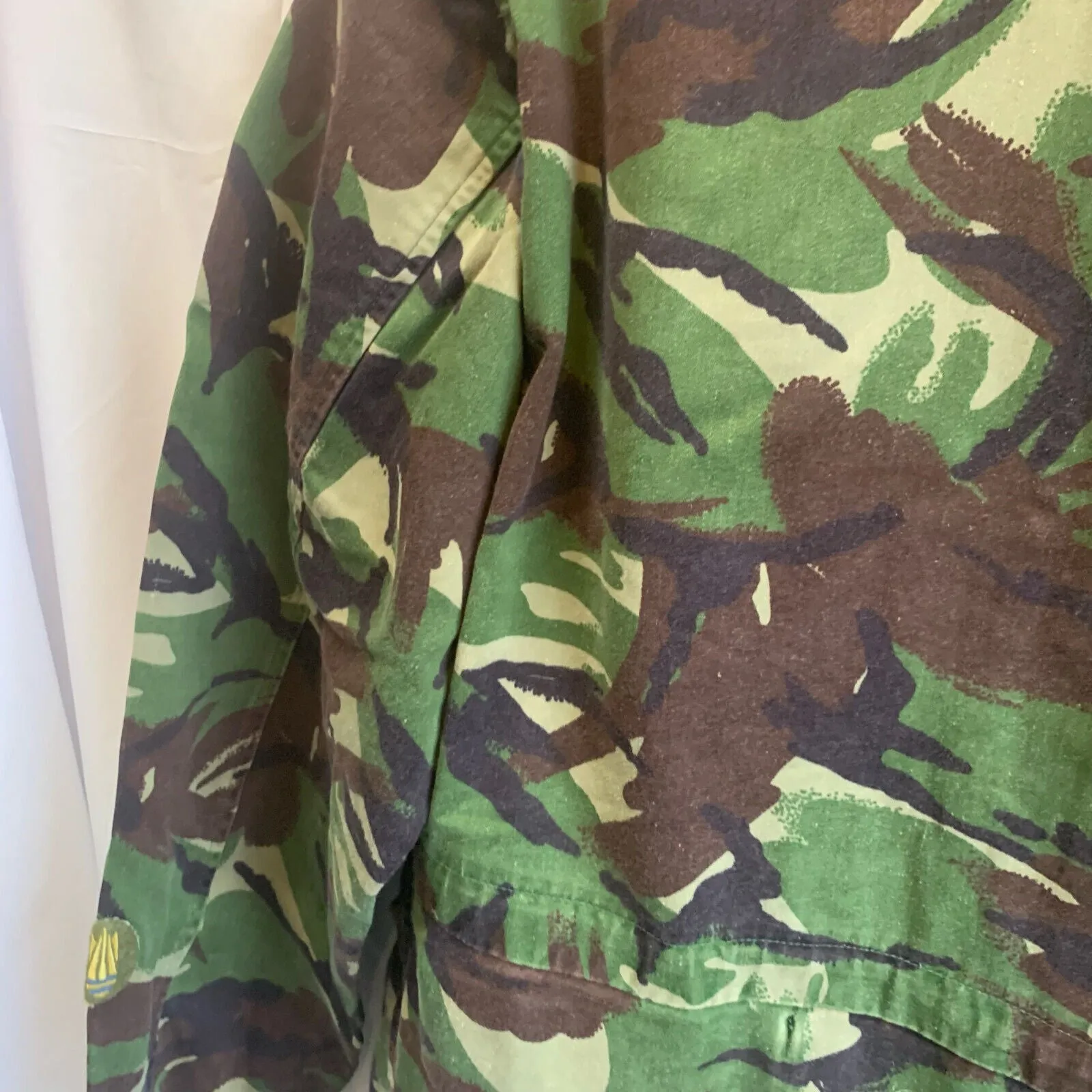 Genuine British Army Jungle DPM Camouflage Smock Combat Jacket - Size 180/104
