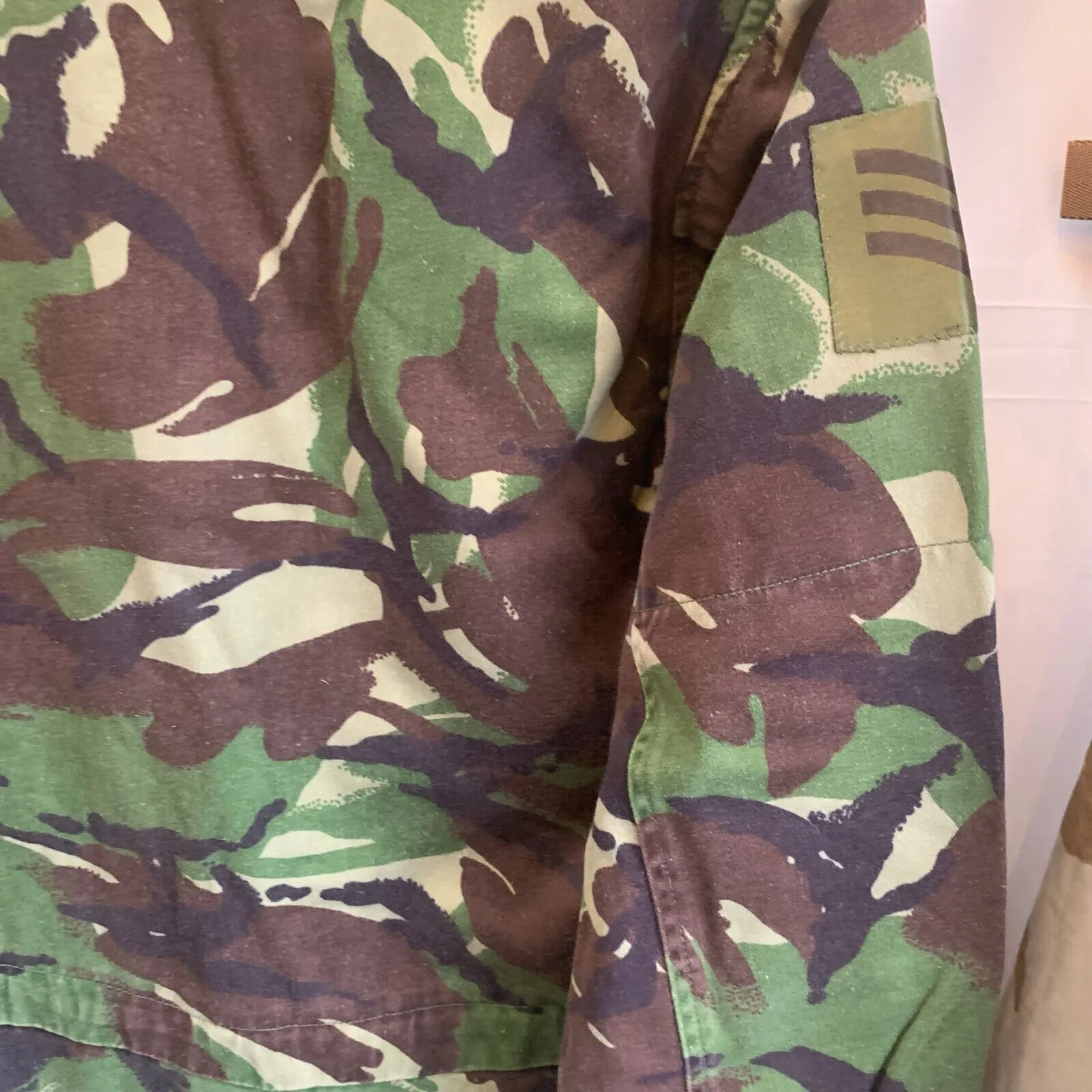 Genuine British Army Jungle DPM Camouflage Smock Combat Jacket - Size 180/104