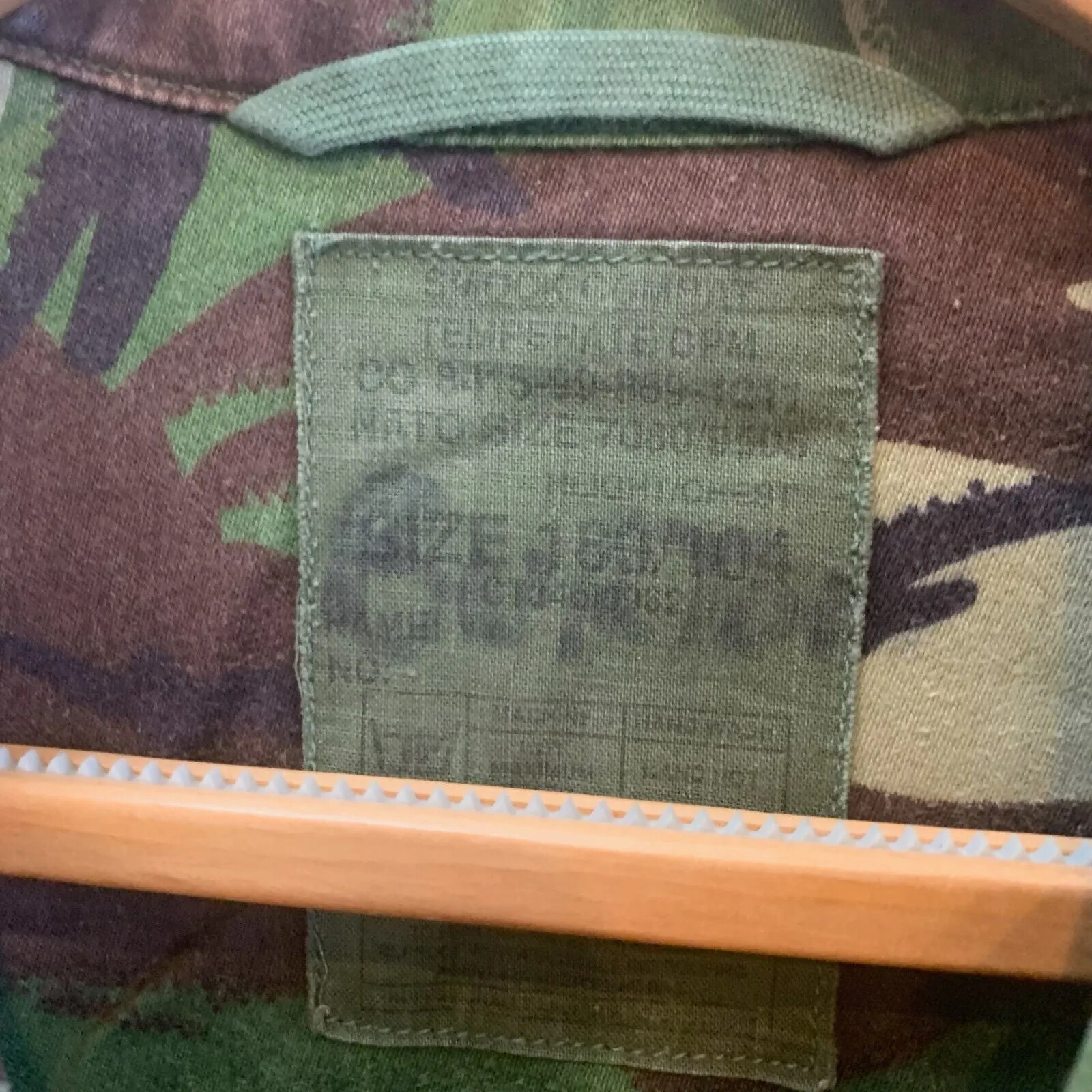 Genuine British Army Jungle DPM Camouflage Smock Combat Jacket - Size 180/104