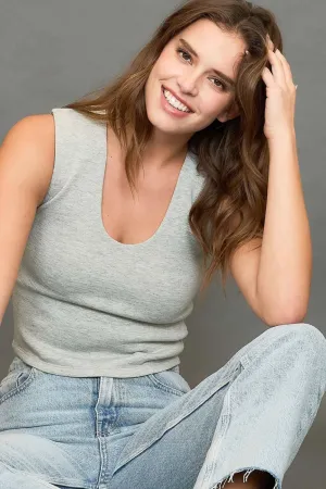 Gray Scoop Neck Cropped Tank