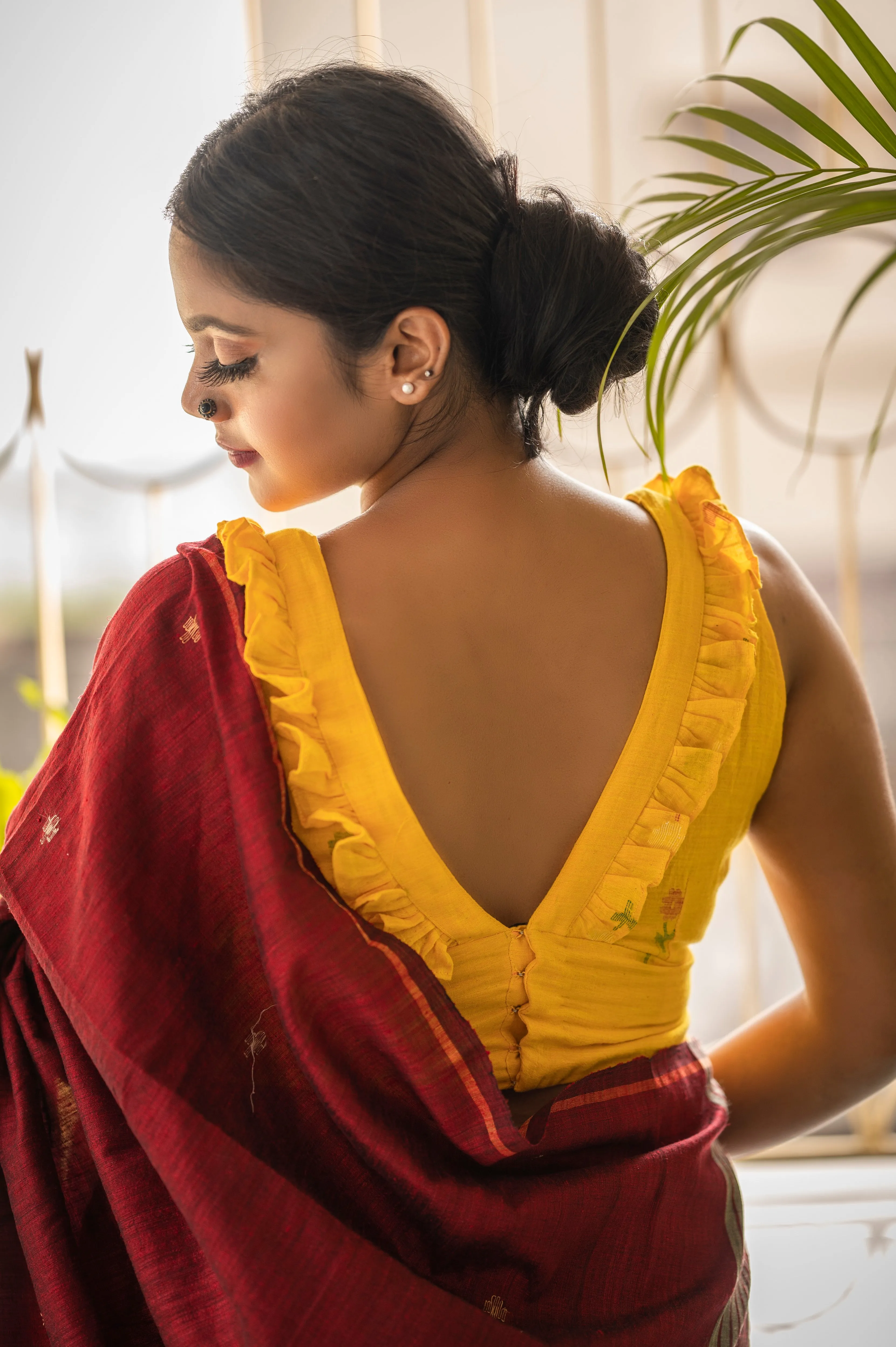 Holud ful-  Handwoven Yellow  Jamdani Blouse