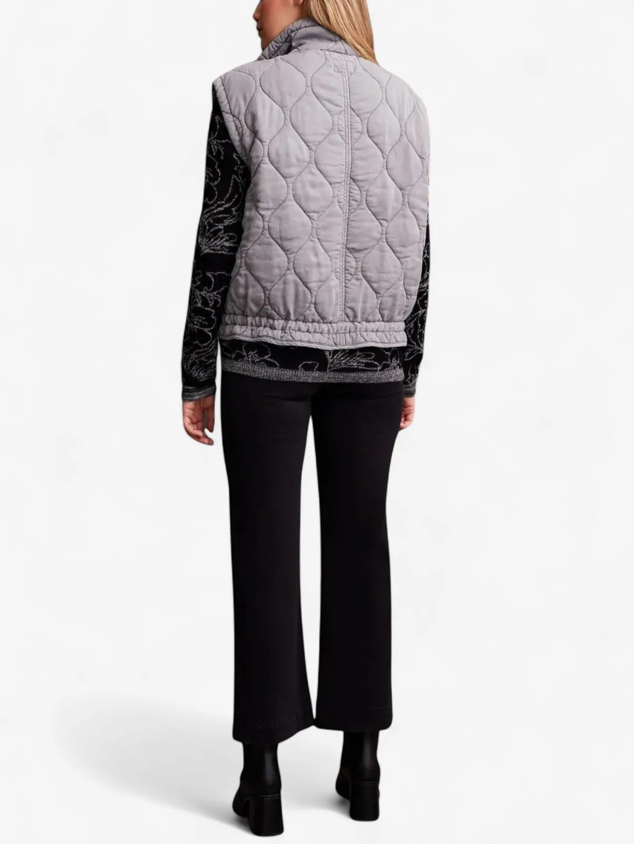 Jada | Women's Lightweight Quilted Collar Sleeveless Vest
