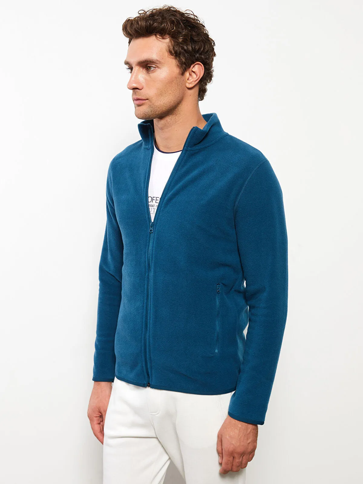 LCWAIKIKI Basic Comfortable Fit Stand Up Collar Men Sports Cardigan
