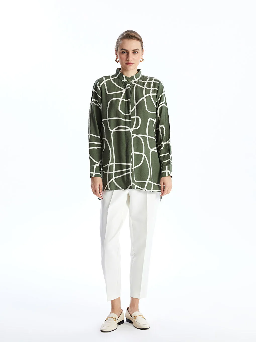 LCWAIKIKI Classic Black Judge Collar Patterned Women Shirt Tunic
