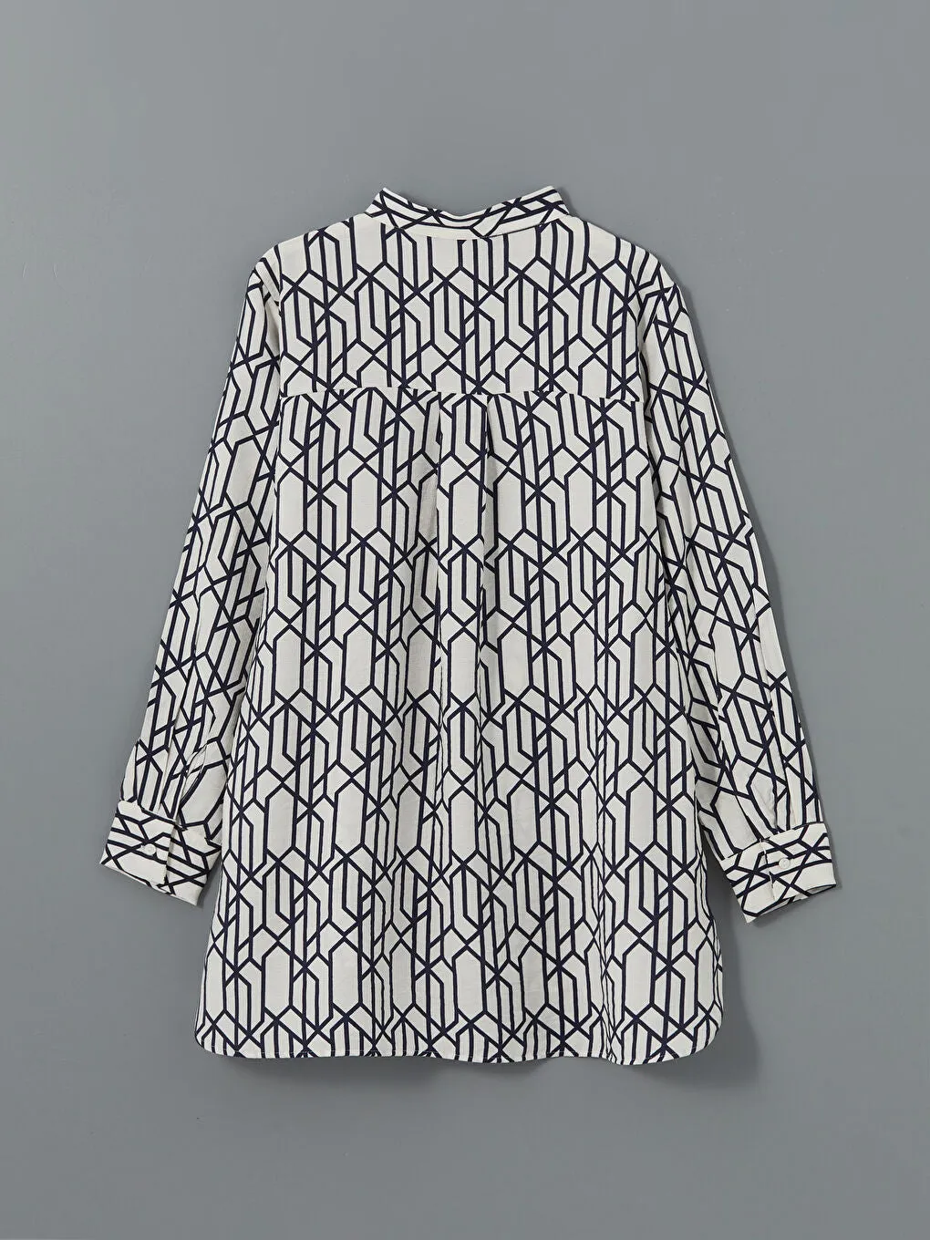 LCWAIKIKI Classic Black Judge Collar Patterned Women Shirt Tunic