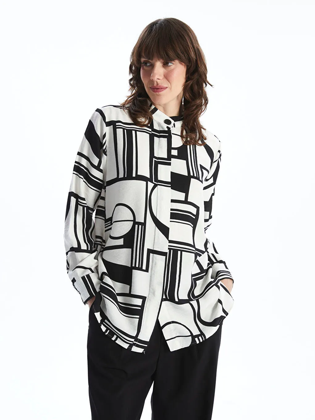 LCWAIKIKI Classic Black Judge Collar Patterned Women Shirt Tunic