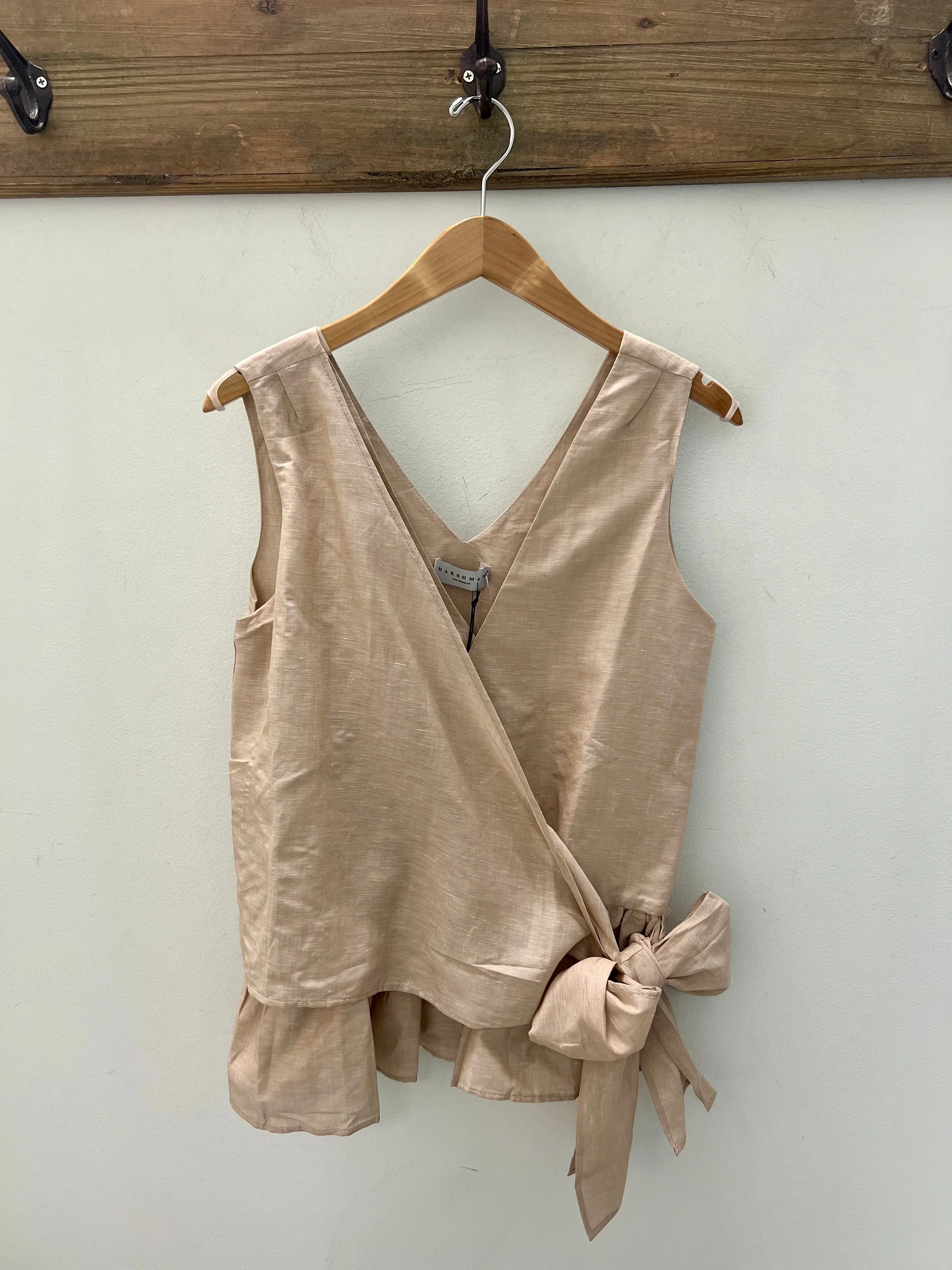 Leola Sleeveless Blouse