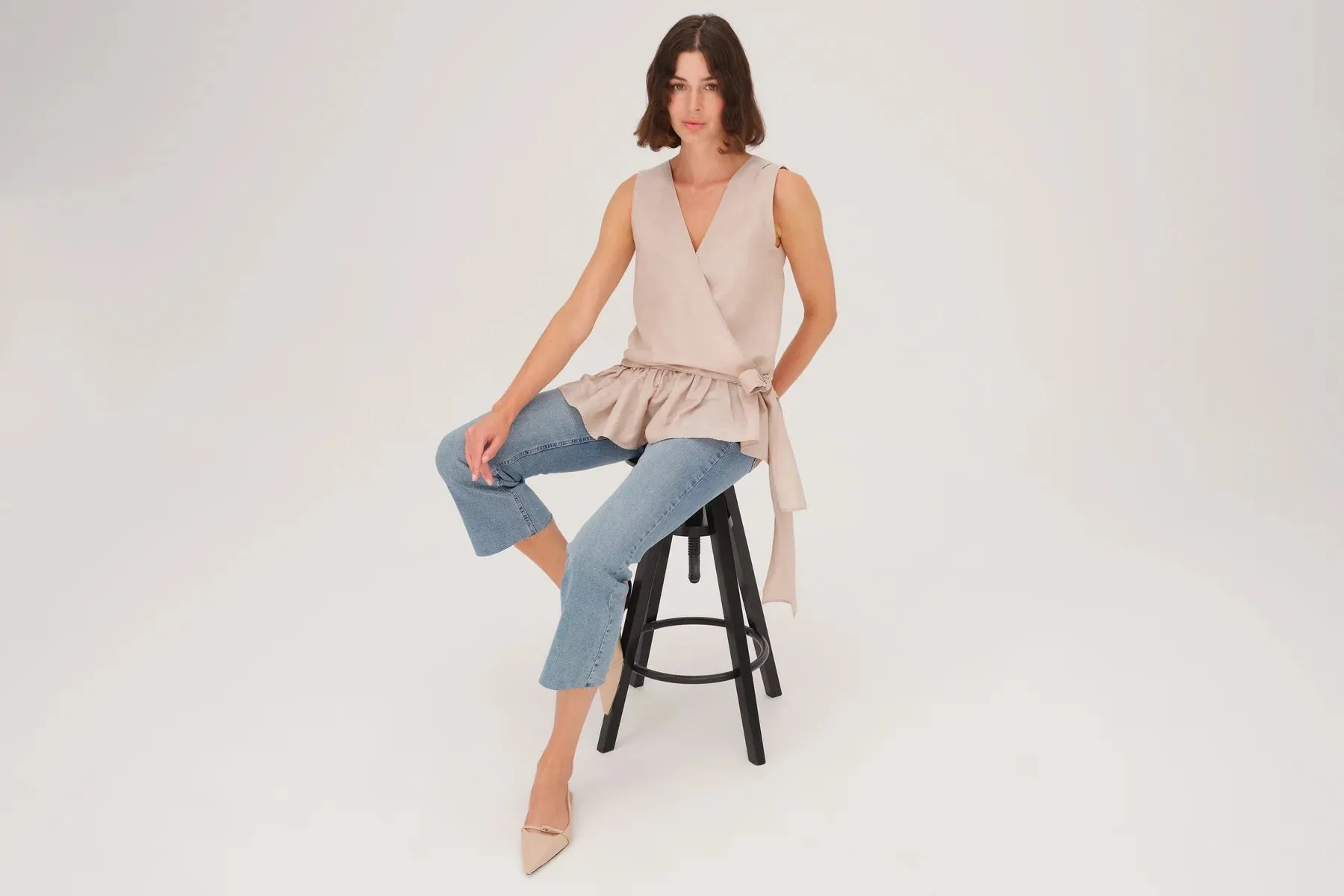 Leola Sleeveless Blouse