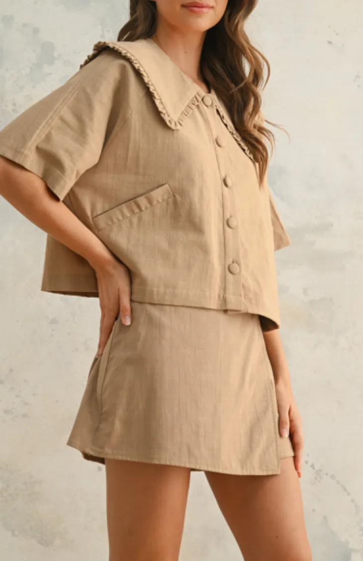 Lucy Linen Collared Blouse