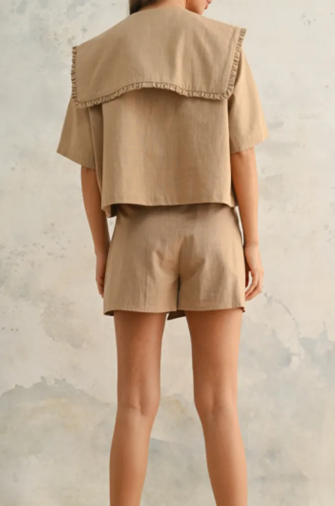 Lucy Linen Collared Blouse