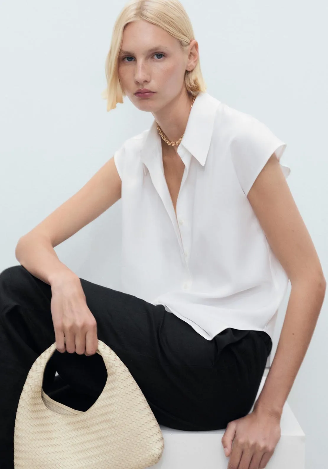 Lyocell Sleeveless Shirt - Beige