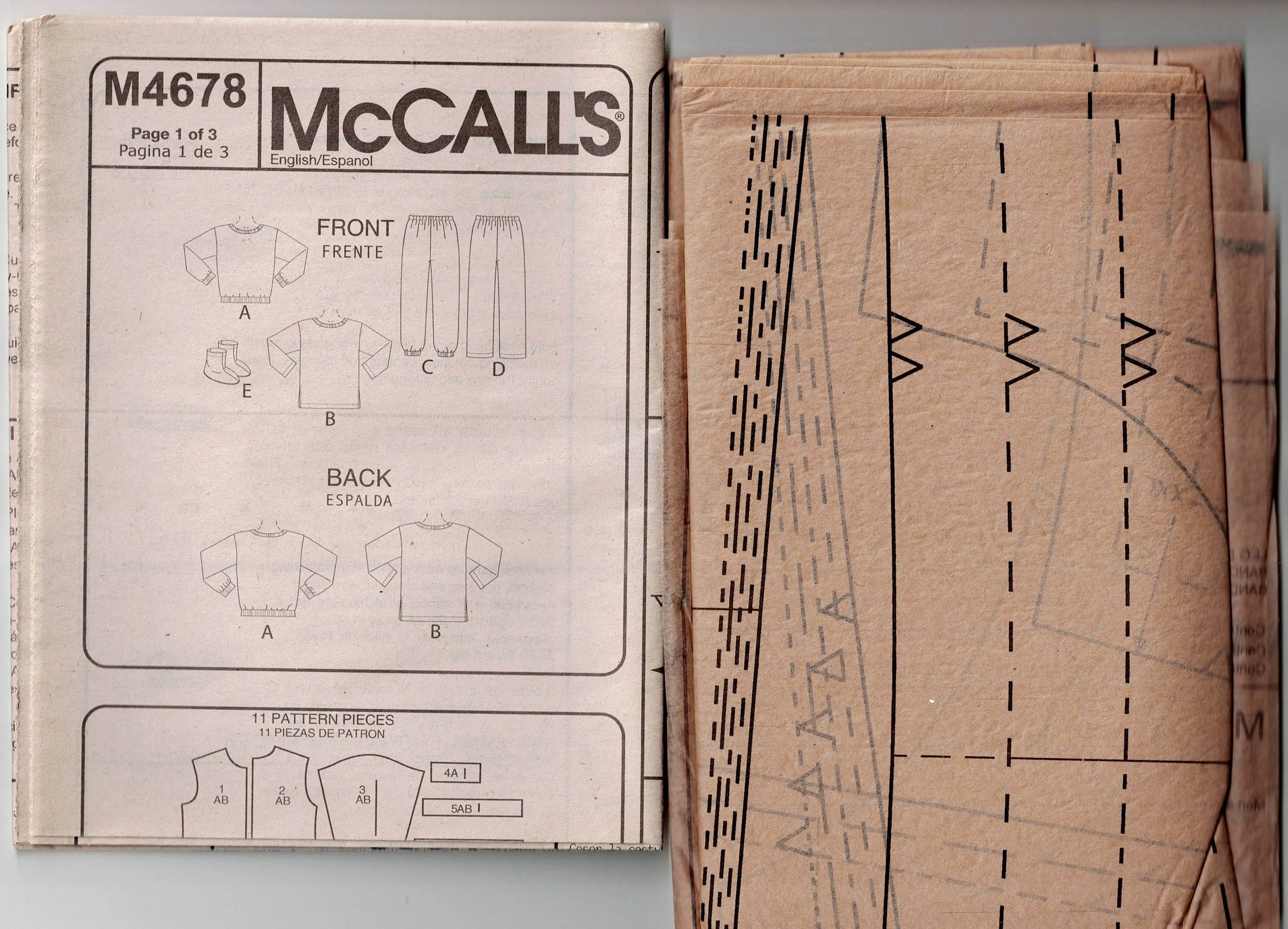 McCall's 4678 Mens & Boys Pyjamas & Socks Out Of Print Sewing Pattern UNCUT Factory Folded
