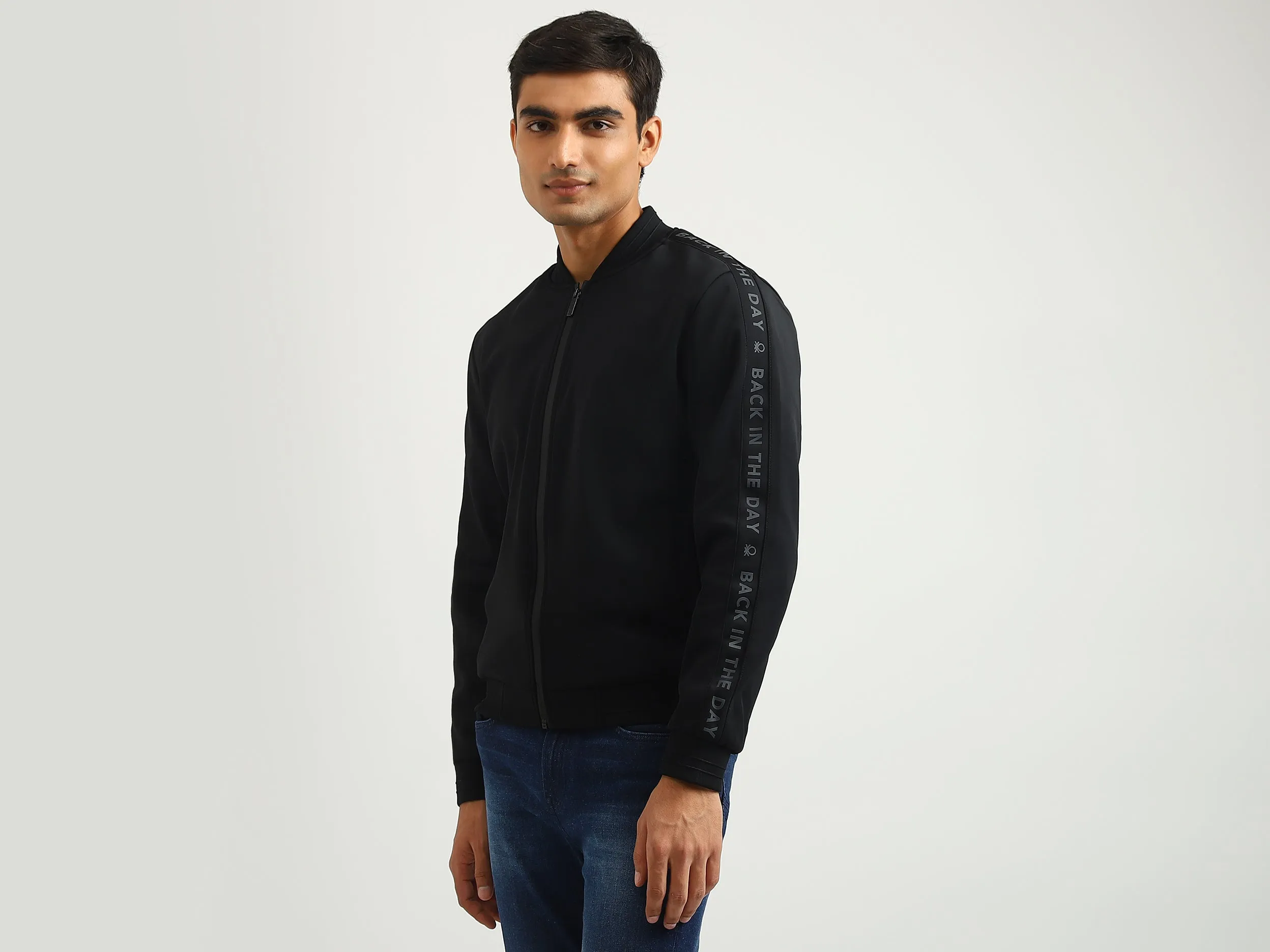 Men Solid Stand-up Collar Jacket