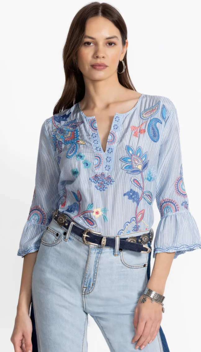 Neilly Ruffle Blouse