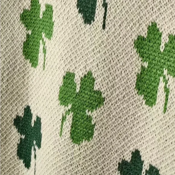 NWT St Pattys Day☘️ Sweater (7 left in stock and then discontinued )