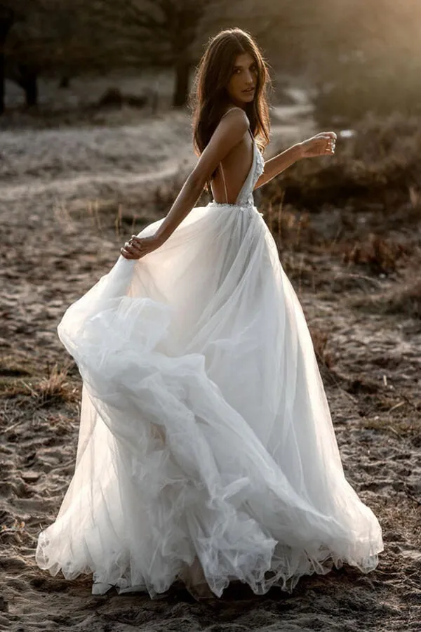 Roycebridal Tulle A-line Deep V-neck Backless Spaghetti Straps Wedding Dresses, MW678
