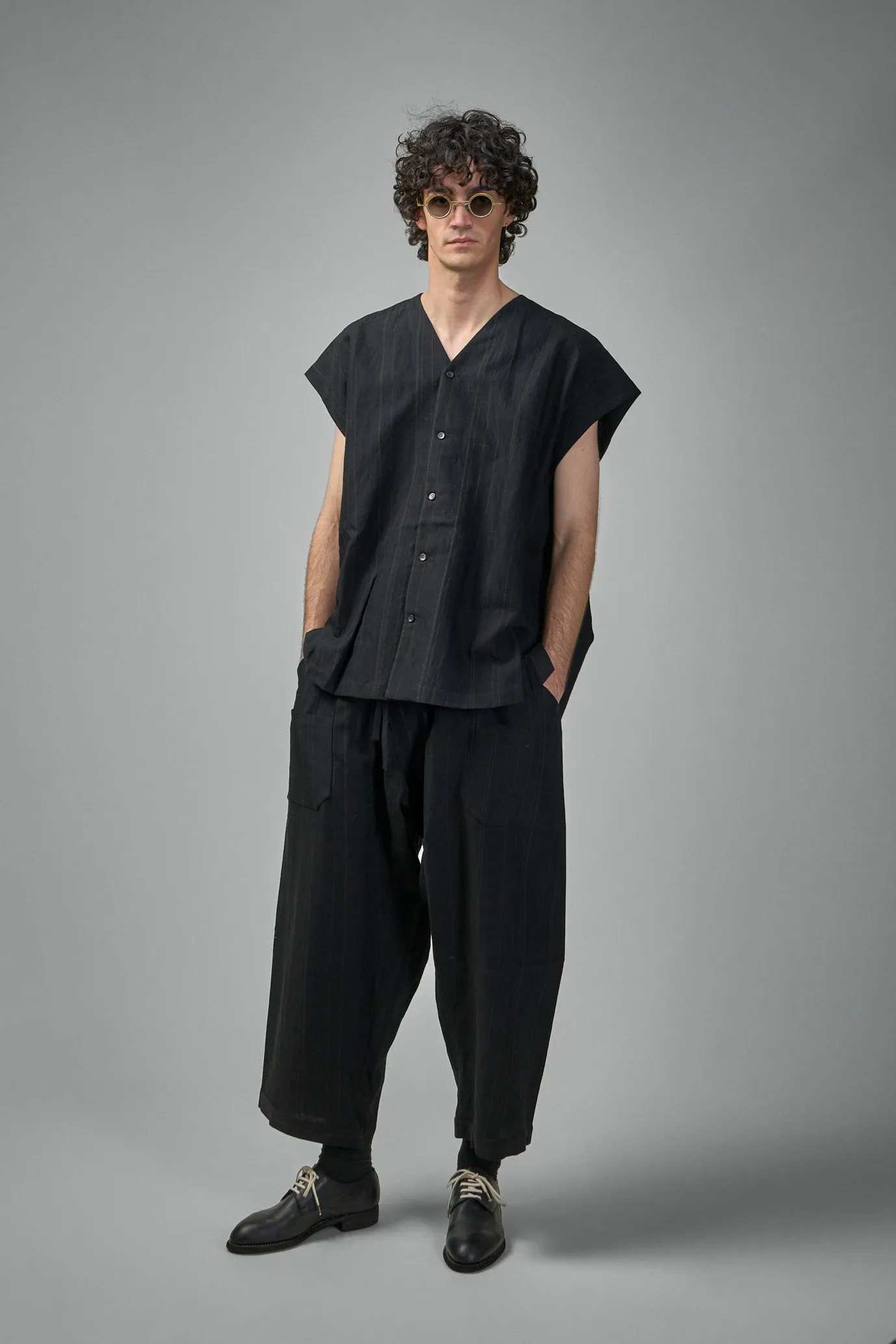 SHIRT#104 Sleeveless V-Neck Shirt Fine Stripe Cloth