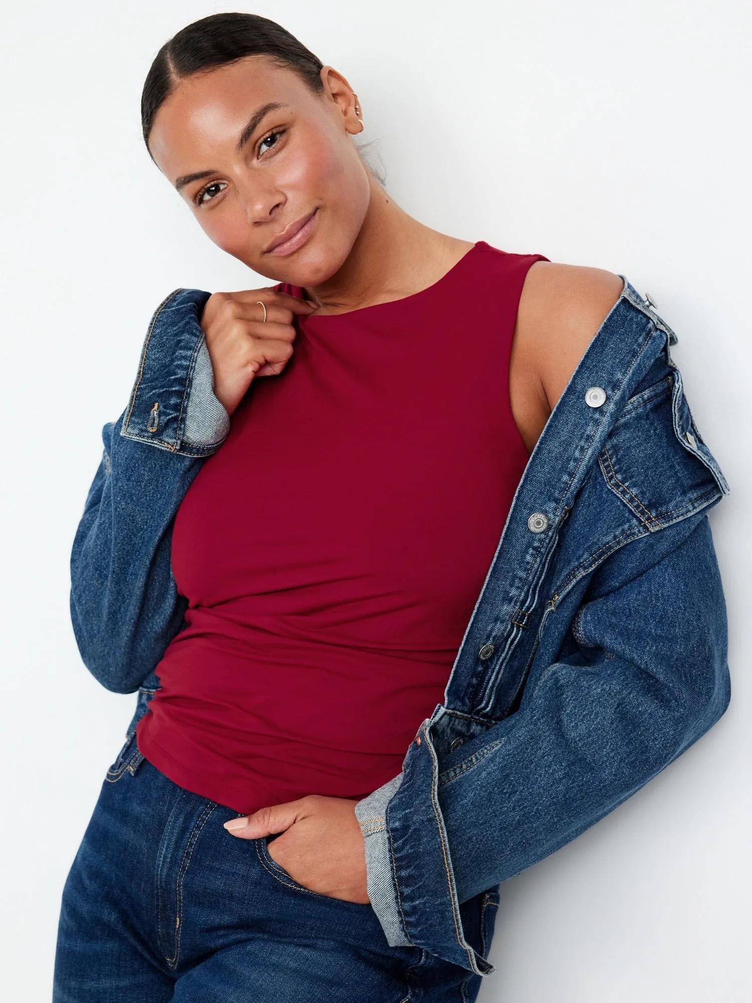 Sleeveless Double-Layer Top
