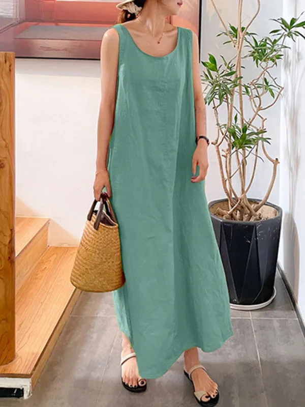Sleeveless Maxi Dress with Pockets and Round Neck