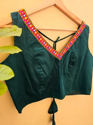 Sleeveless Semi-Silk Blouse with Sequin and Zari