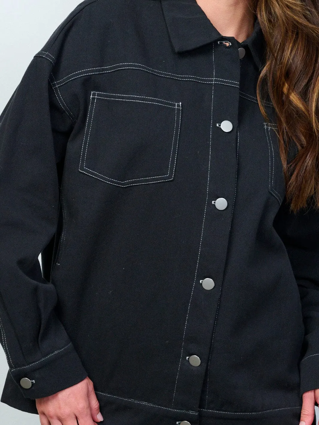 WOMEN'S LONG SLEEVE BUTTON CLOSURE DENIM JACKET