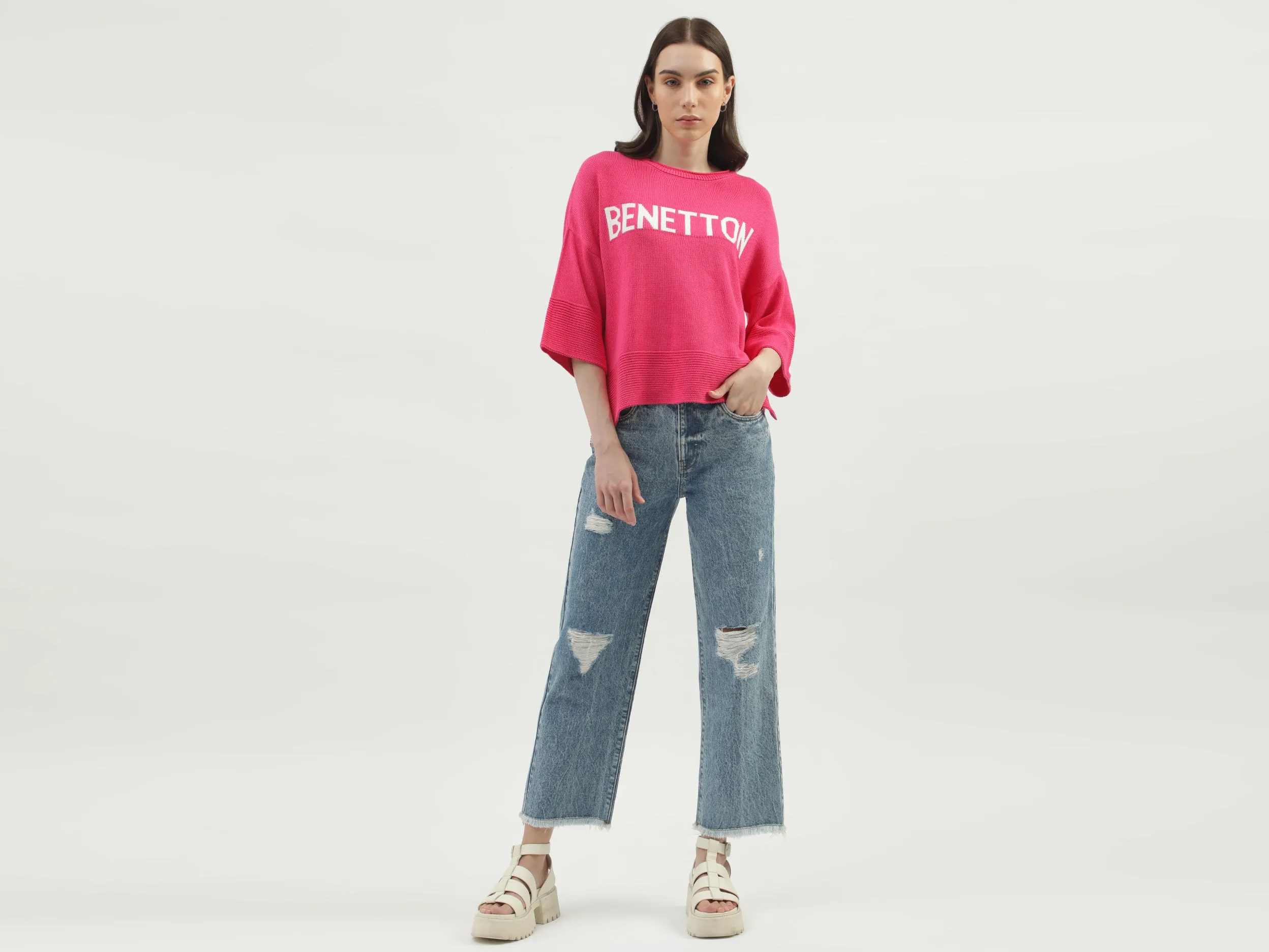 Women's Regular Fit Round Neck Knitted Sweaters